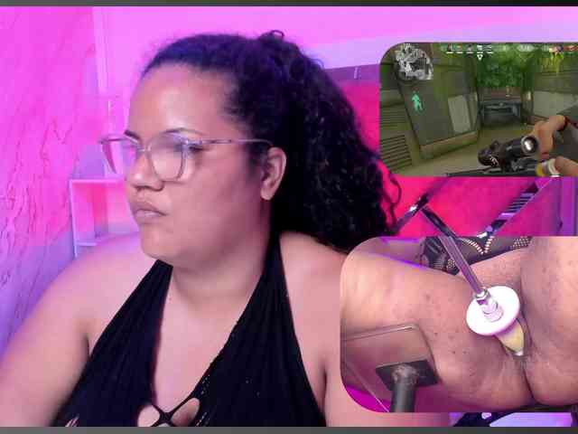 MhiaRey webcam