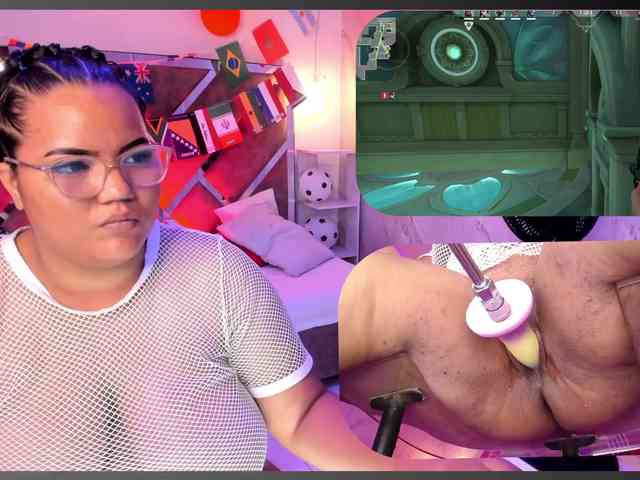 MhiaRey webcam