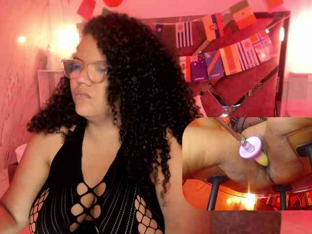 MhiaRey webcam