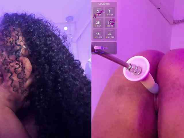 MhiaRey webcam