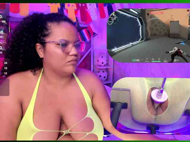 MhiaRey webcam