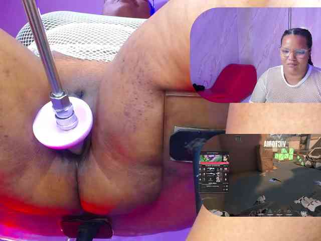 MhiaRey webcam