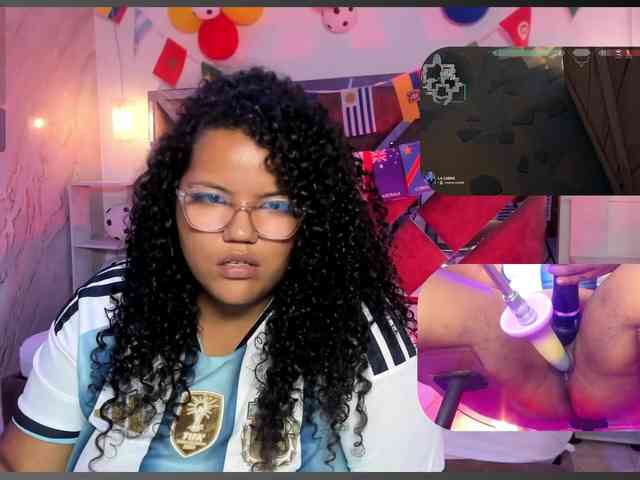 MhiaRey webcam