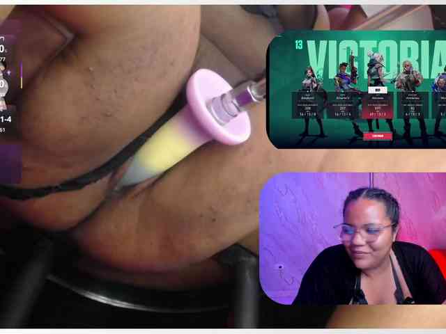 MhiaRey webcam