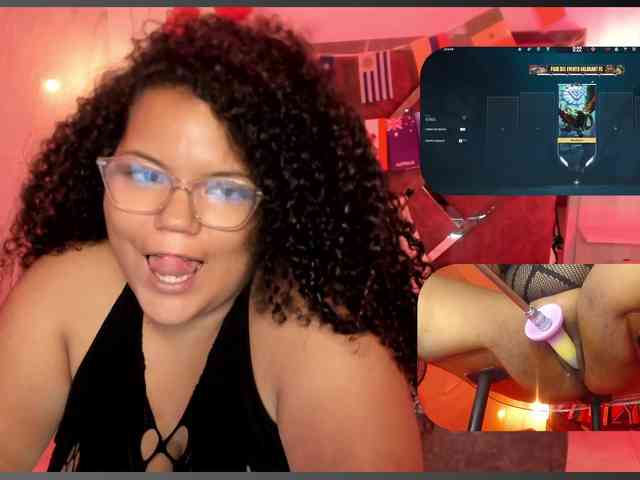 MhiaRey webcam