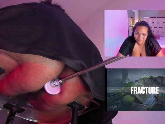 MhiaRey webcam