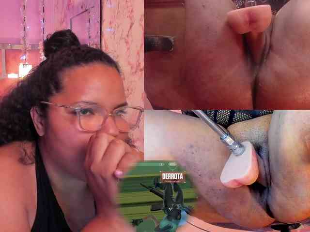 MhiaRey webcam