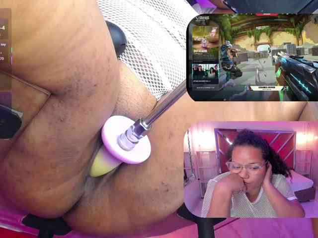 MhiaRey webcam