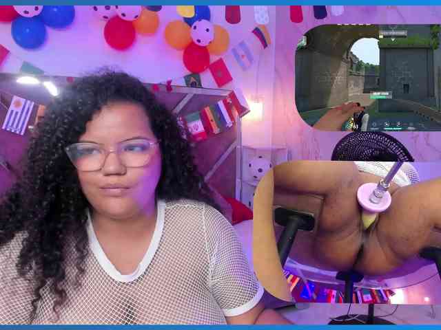 MhiaRey webcam