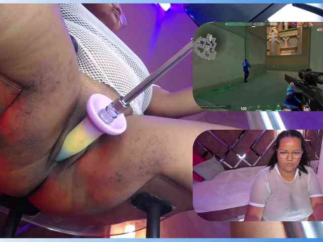 MhiaRey webcam