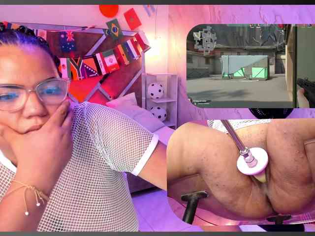 MhiaRey webcam