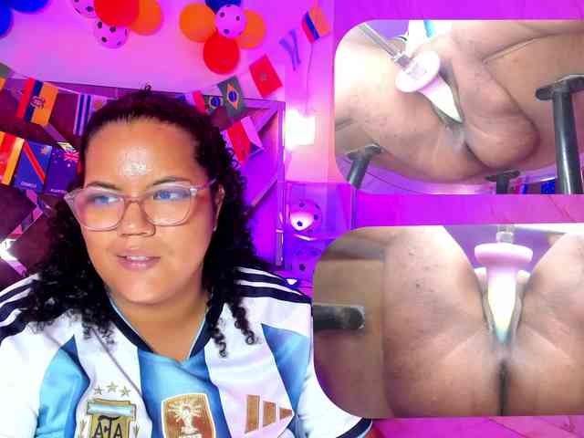 MhiaRey webcam