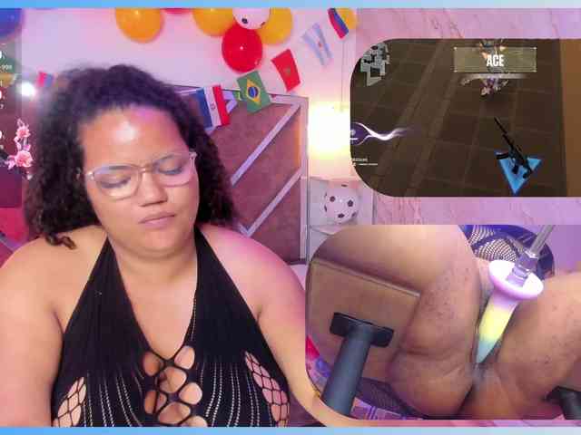 MhiaRey webcam