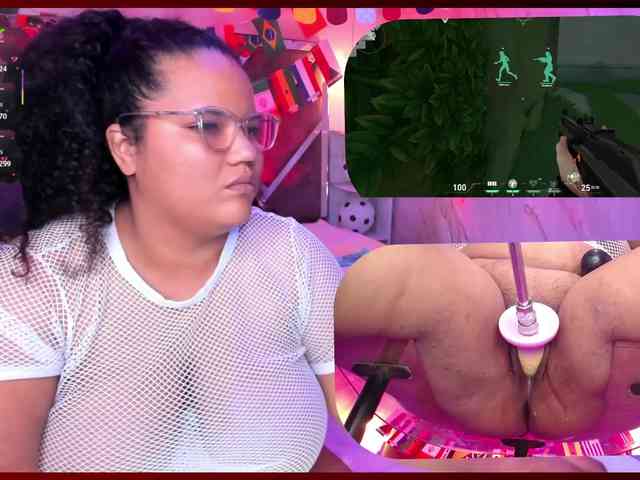 MhiaRey webcam