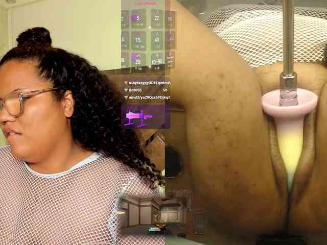 MhiaRey webcam
