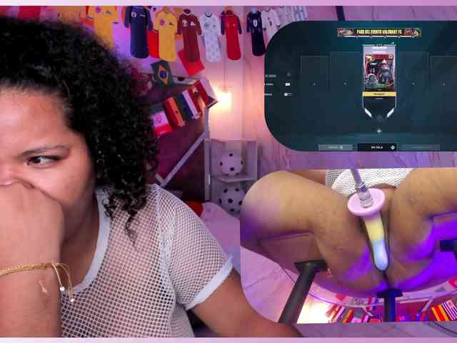 MhiaRey webcam