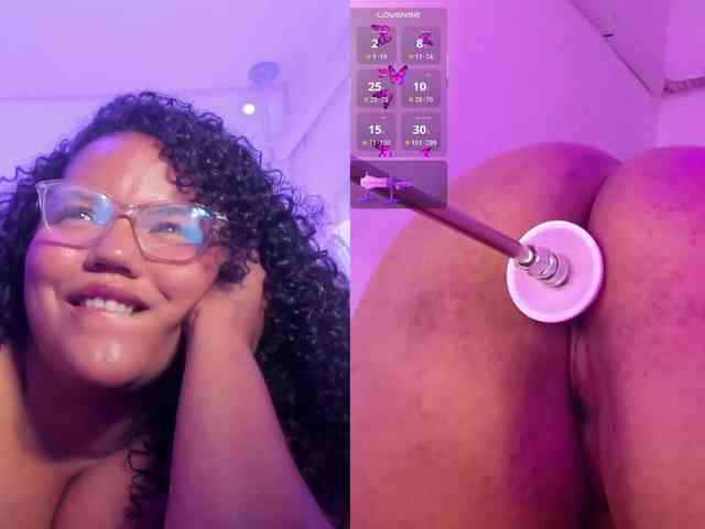 MhiaRey webcam