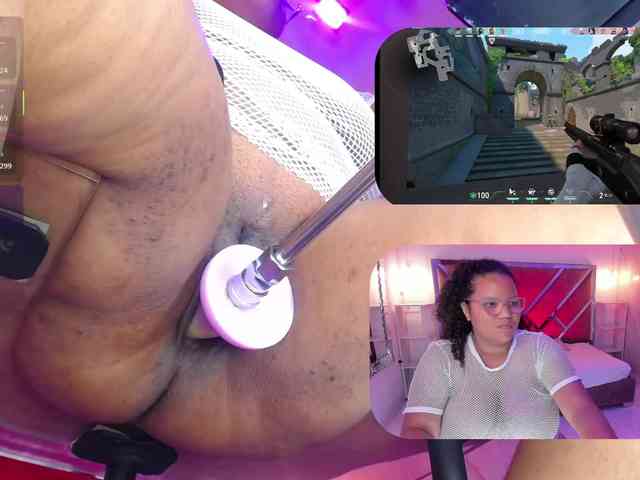 MhiaRey webcam