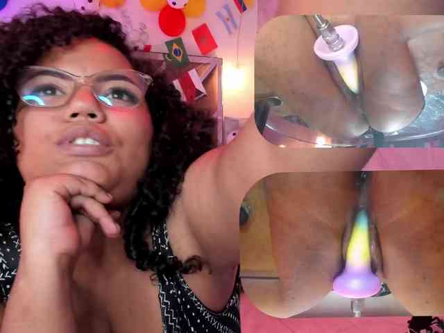 MhiaRey webcam
