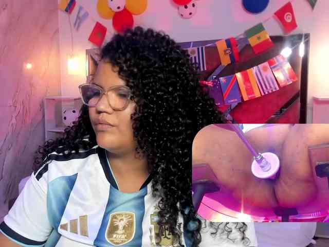 MhiaRey webcam