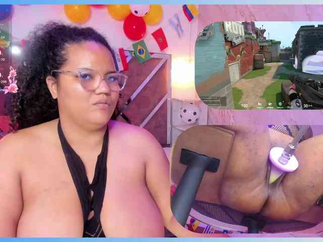 MhiaRey webcam