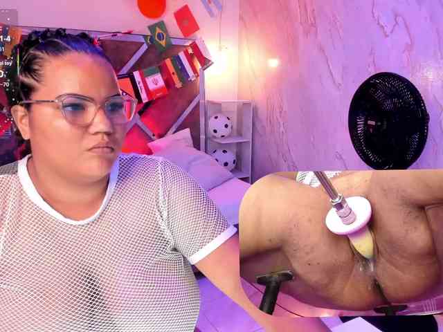 MhiaRey webcam