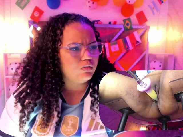 MhiaRey webcam