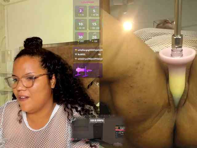 MhiaRey webcam