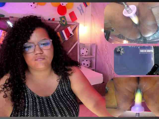 MhiaRey webcam