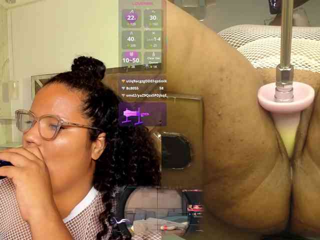 MhiaRey webcam