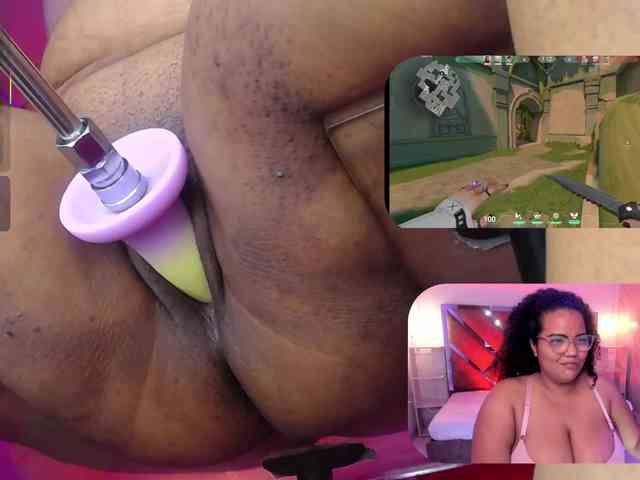 MhiaRey webcam