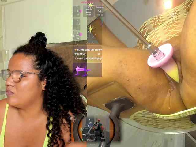 MhiaRey webcam