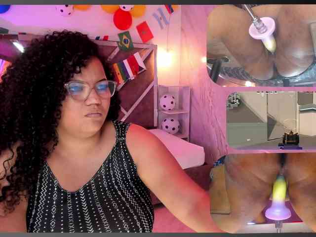 MhiaRey webcam