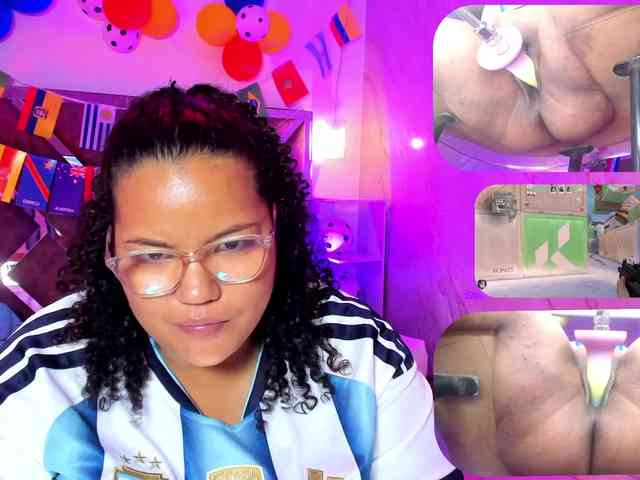 MhiaRey webcam