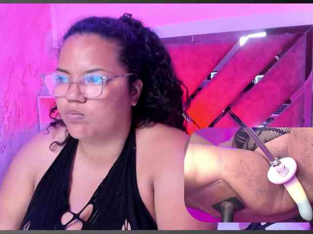 MhiaRey webcam