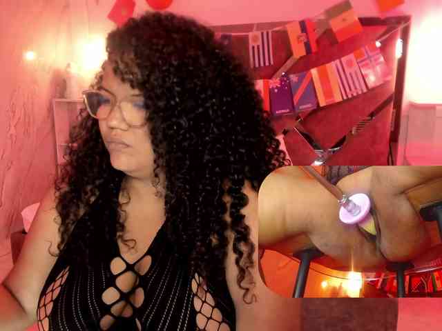 MhiaRey webcam