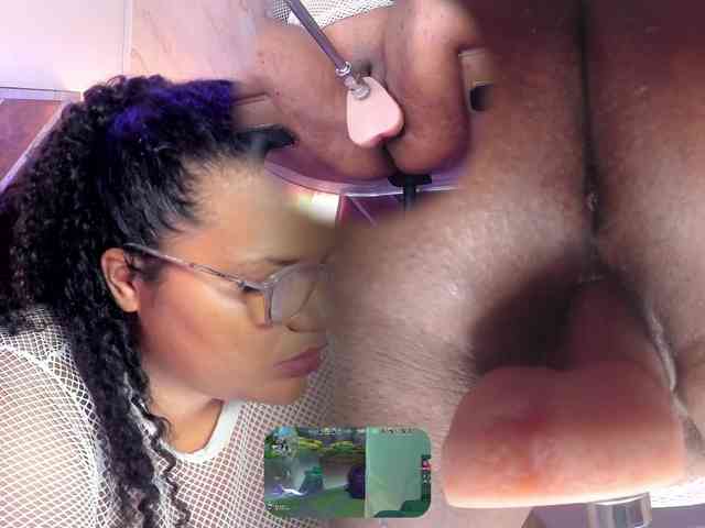 MhiaRey webcam