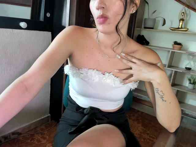 merlinaa-adams webcam