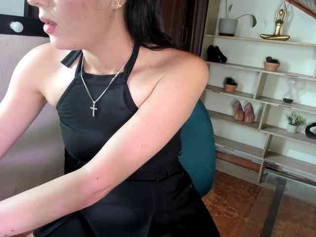 merlinaa-adams webcam