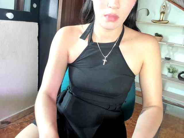 merlinaa-adams webcam