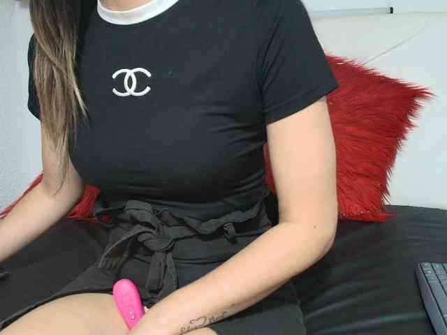 merlinaa-adams webcam