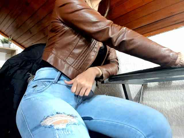 merlinaa-adams webcam
