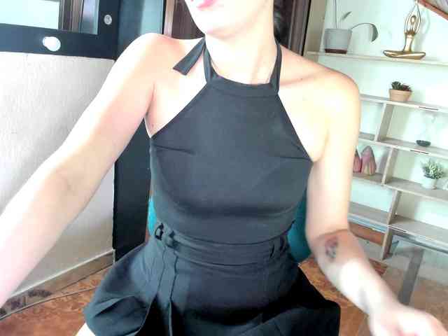 merlinaa-adams webcam