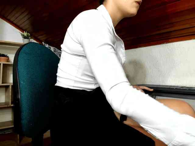 merlinaa-adams webcam