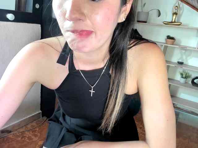 merlinaa-adams webcam