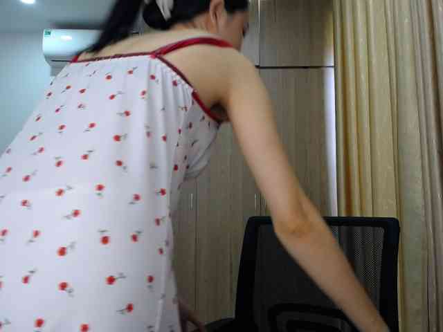 Model: AsiaSweet91