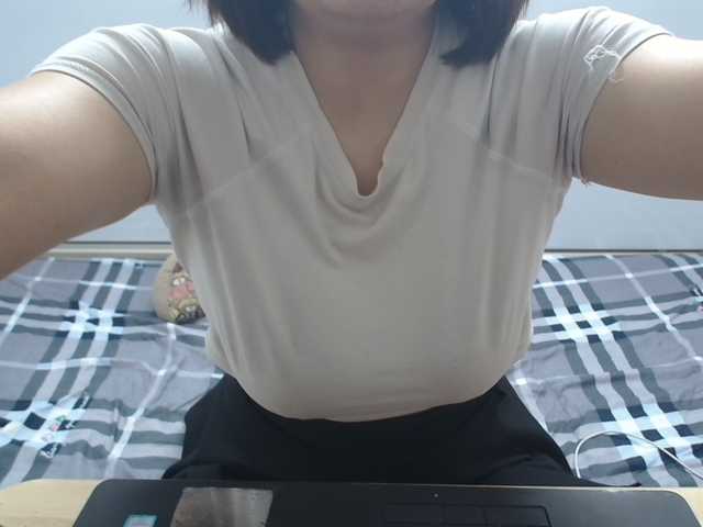 ElenaSex90 live cam on BongaCams