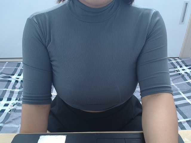 ElenaSex90 live cam on BongaCams