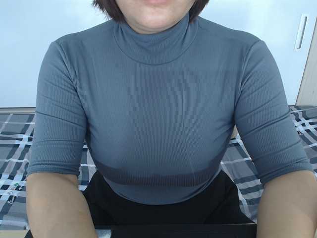 ElenaSex90 live cam on BongaCams
