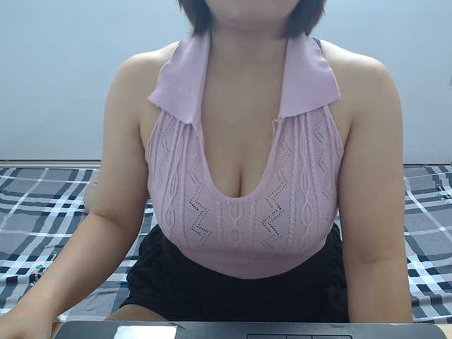 ElenaSex90 live cam on BongaCams